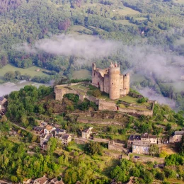 Nos incontournables : la forteresse de Najac